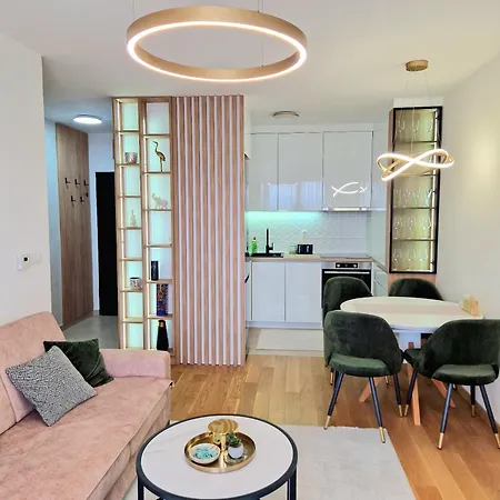 Komfort 33, Near Sarajevo Airport & Free Parking * Donje Mladice