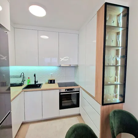Komfort 33, Near Sarajevo Airport & Free Parking *