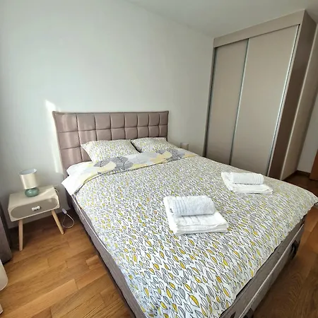Komfort 33, Near Sarajevo Airport & Free Parking Donje Mladice