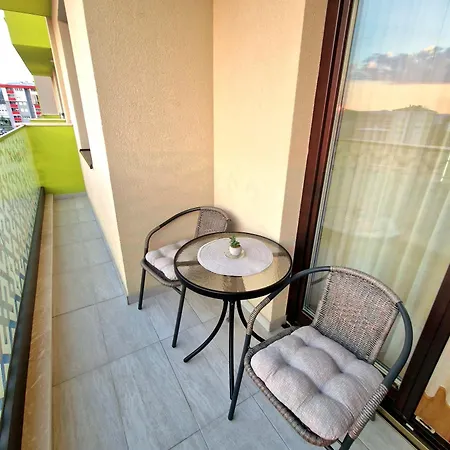 Διαμέρισμα Komfort 33, Near Sarajevo Airport & Free Parking *